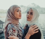 Miliki hubungan dekat