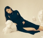 Pose Rebahan Cantik