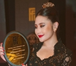 Penghargaan Dalam Dunia Entertainment