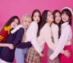 Tunjukkan Pesona Cerah di Video Terbaru
