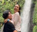 Selalu bahagia meski masih berdua saja