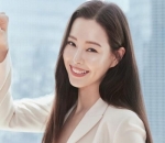 Pecahkan Rekor Model Iklan