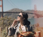 Menikmati waktu liburan