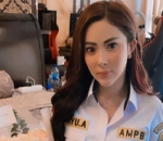 Terjun ke dunia politik