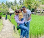 di depan 'sawah' bareng gala