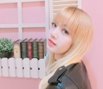 Lisa BLACKPINK