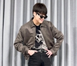 <i>Fashionable</i>