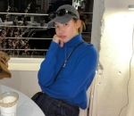 <i>OOTD</i> Khas <i>Girlfriend Material</i>