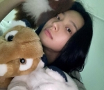 Tetap <i>Flawless</i> Saat <i>Bare Face</i>