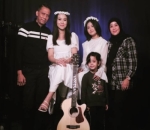 momen mayang debut artis