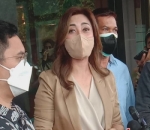 Dhena Devanka Menangkan Hak Asuh Anak Usai Resmi Cerai Dari Jonathan Frizzy