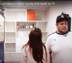 Dilengkapi tempat baju luas