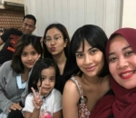 Kenangan Kumpul Bersama Vanessa Angel