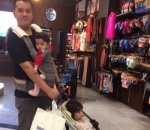 <i>Happy shopping</i>