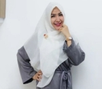  Roro fitria