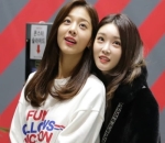 Momen Asik Dengan Bestie