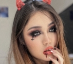 <i>Make Up</i> Spesial Halloween