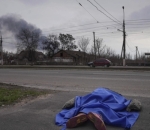 Jenazah di Pinggir Jalanan Mariupol Ukraina