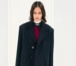 Muncul di Paris Fashion Week
