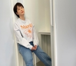 Pose Song Ji Hyo 'so instagramable'