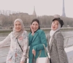 <i>chic colorful</i> bareng bestie