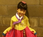 cantik kenakan hanbok