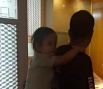 aisyah Ingin gendong 