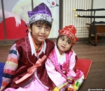 Akur Dengan Sang Adik
