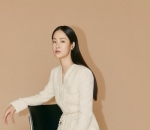 Dirumorkan dekat song joong ki 