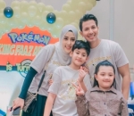 Potret Bareng Keluarga Rafiq