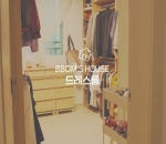 Dress Room Kecil Tapi Lengkap