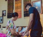 Bersama mendiang ibu