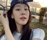  Paripurna dengan <i>look natural</i>