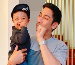 Tingkah Lucu Tiru Anak