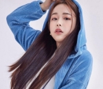 model dan aktif di film