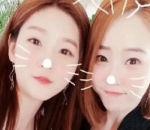 Bak kakak adik dengan sang ibu