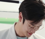 Tampilkan <i>side profile</i> luar biasa