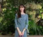 Outfit  <i>cheerful</i>