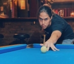 Bermain Billiard