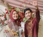 Pacar pertama kini menjadi calon istri 