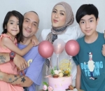 Rayakan ultah 