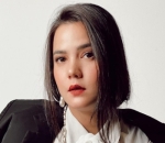 <i>Stand Out</i> Dengan Busana Monokrom