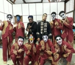 Tampil untuk pertunjukan seni