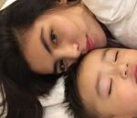 Menemani sang putra tidur