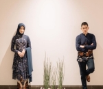 Menggelar pertunangan