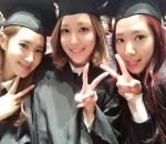 Momen Wisuda