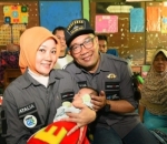Momen Hangat di Pengungsian