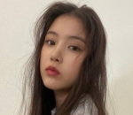 <i>Stand Out</i> Saat <i>Bare Face</i>