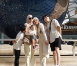 Liburan Ke Disneyland