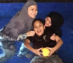 Berenang Bareng